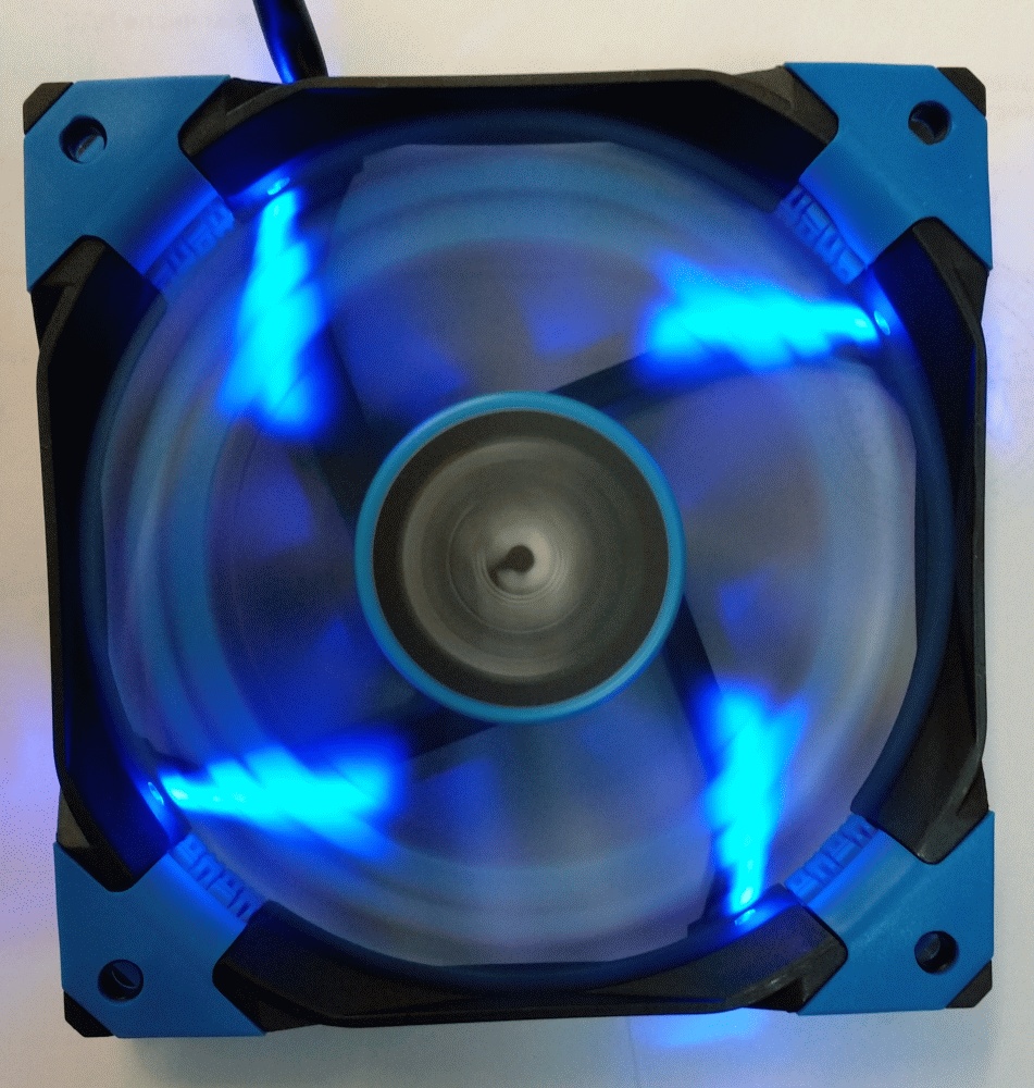Вентилятор 120x120x25 AeroCool DS Blue LED 1200rpm