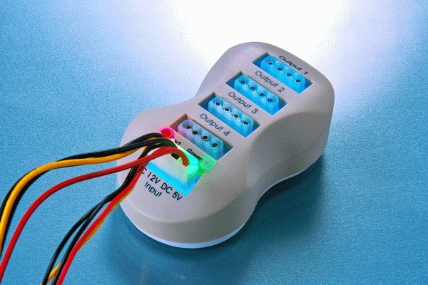 Разветвитель Sunbeam Molex 4 pin => 4 x molex 4pin MBB-B
