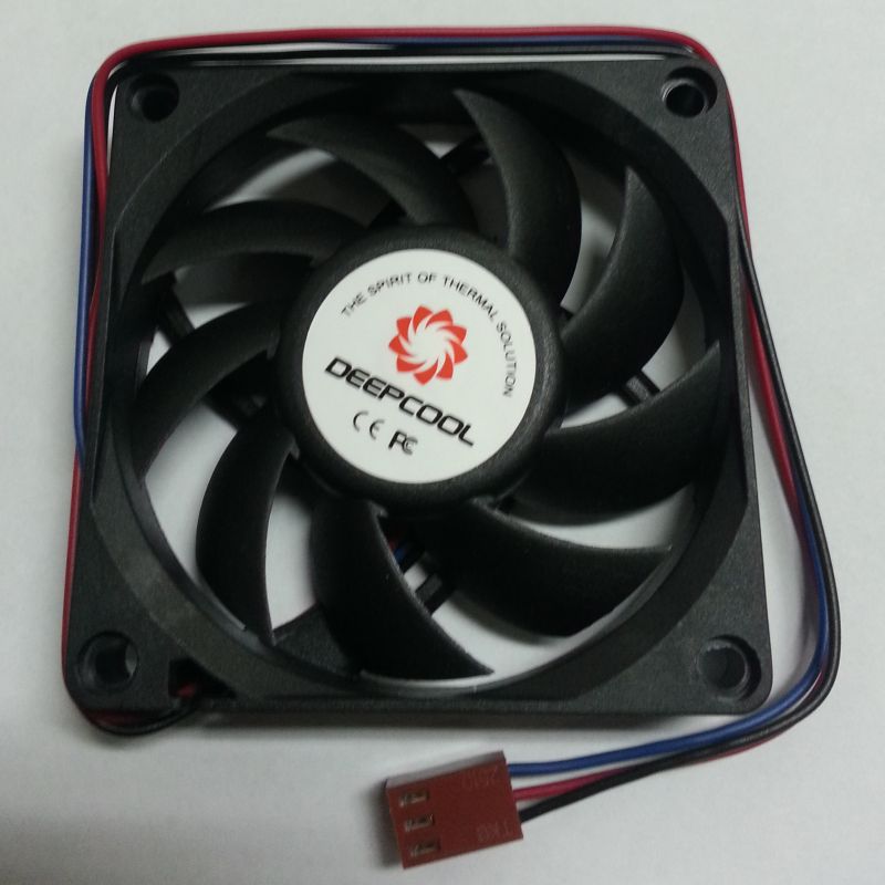 Вентилятор Deepcool 70x70x15 DF07015121BL: 3pin, шар.-подш.