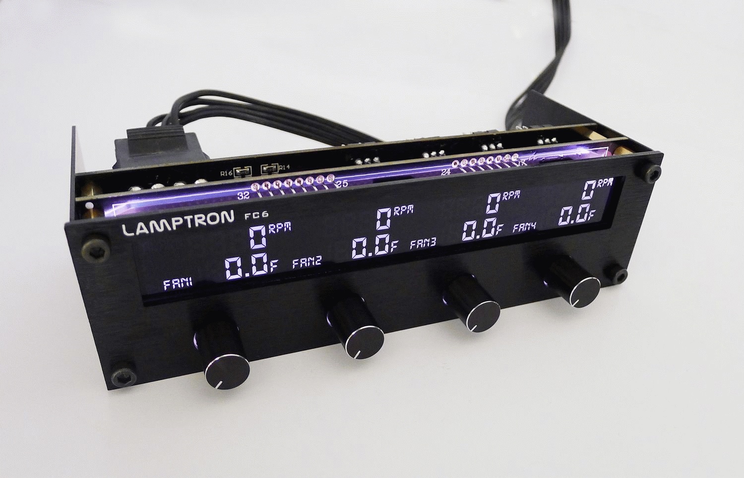 5,25 Панель Lamptron Fan Controller FC6