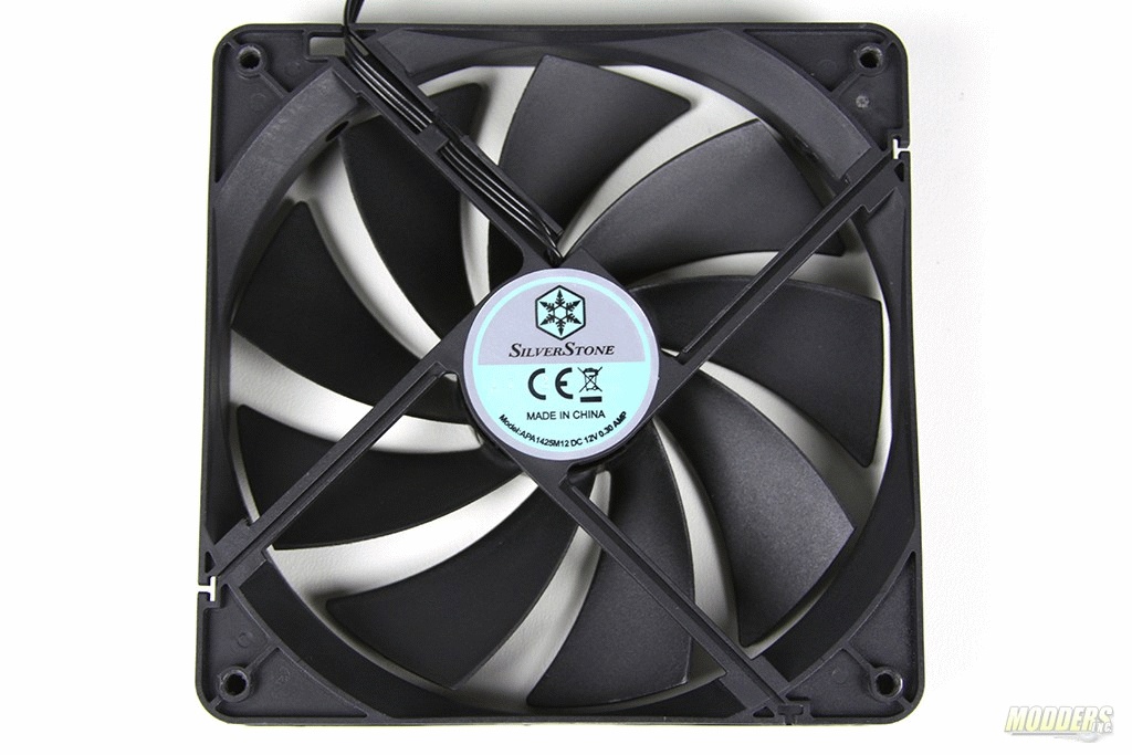 Вентилятор 140x140x25 SilverStone APA1425M12 OEM