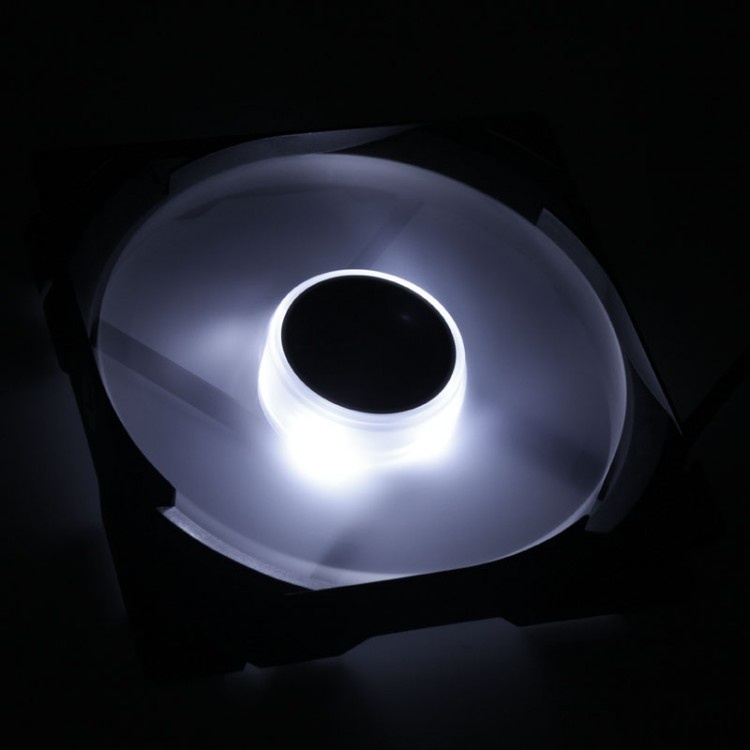 Вентилятор 120x120x25 Cryorig QF120 Performance LED CR-QFLС, PWM, 600-2200rpm, 37dB(M), 12V, белый