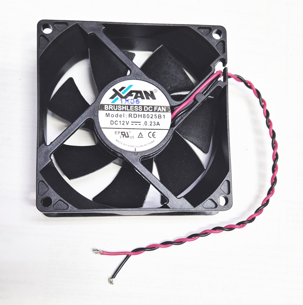 Вентилятор 80х80х25 Generic Xinruilian RDH8025B1 0.23А 12В