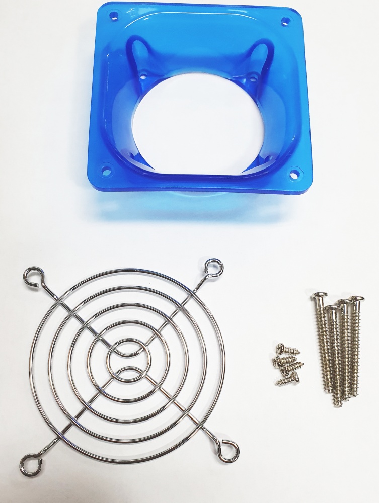 Адаптер для вентилятора Akasa 6 to 8cm fan adapter Inc. Fan grill Blue-UV (AK-M168-4)