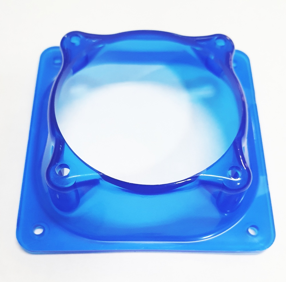 Адаптер для вентилятора Akasa 6 to 8cm fan adapter Inc. Fan grill Blue-UV (AK-M168-4)