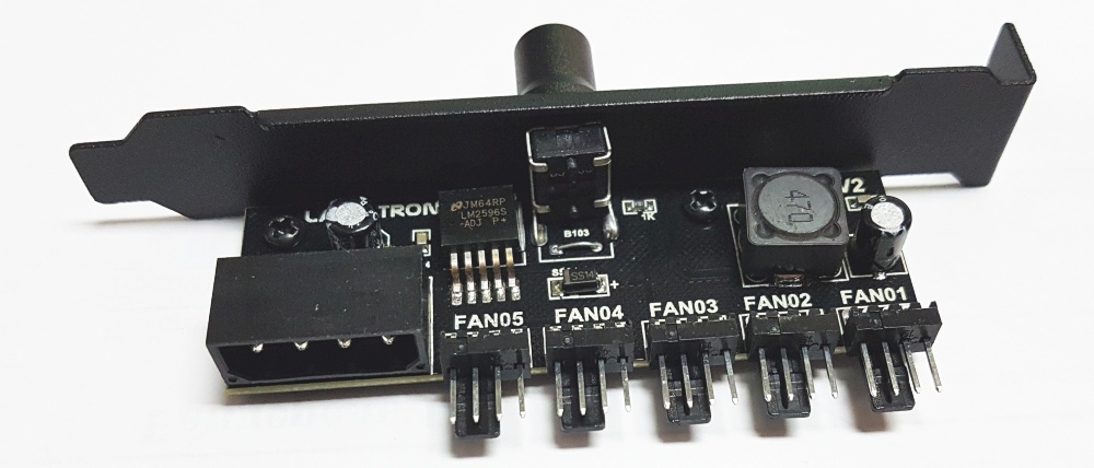 Регулятор скорости вентилятора Lamptron Fan Controller CP120V2 5 вентиляторов