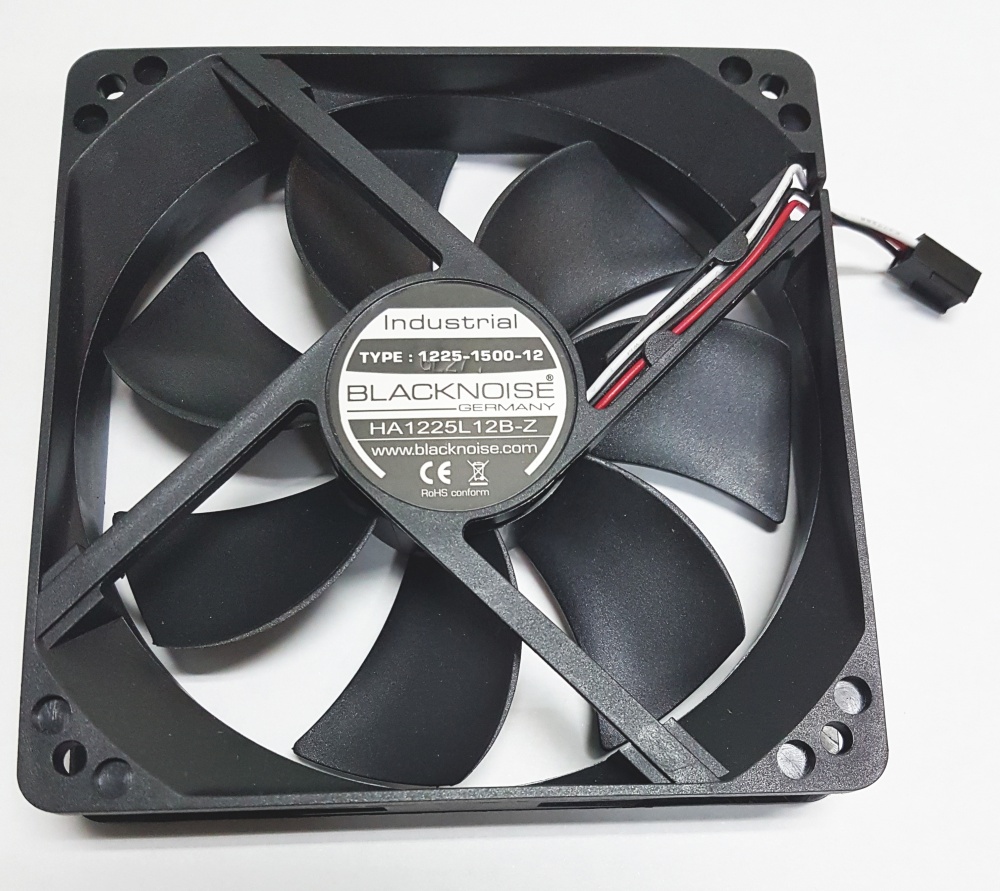 Вентилятор 120x120x25 NoiseBlocker 1225-1500-12  промышленный IP55, 1500rpm, 26dB(M), 12V