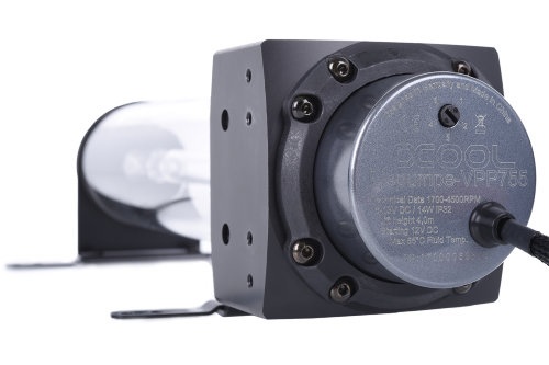СЖО Alphacool Laing D5 250мм Acetal с помпой Alphacool Eispumpe VPP755