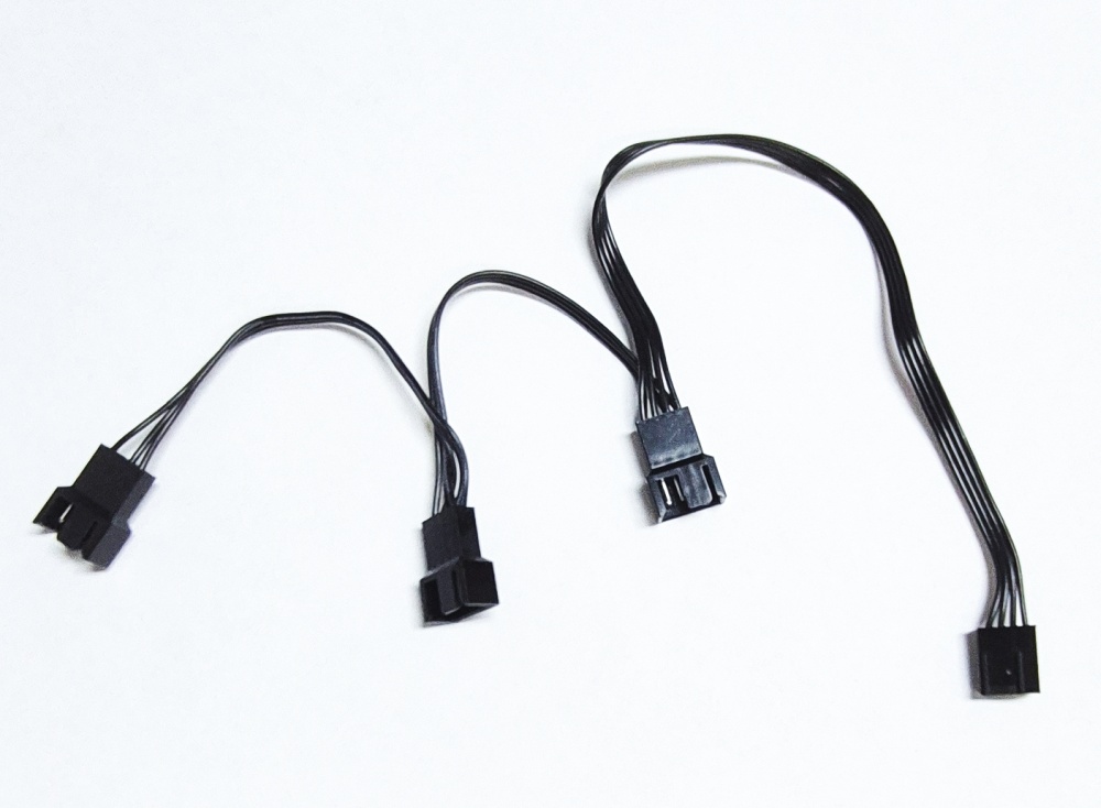 Разветвитель Generic 4pinPWM => 3 x 4pinPWM вентилятора 20+10+10см